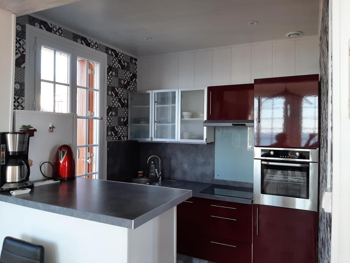 Au Gre Des Marees, Appartement Face A La Mer, Classe 3 Etoiles Ault Bagian luar foto